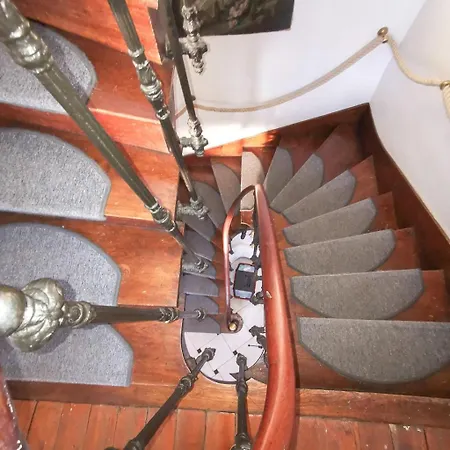 Les Trois Moulins - 10min Pont L'eveque - 10p *