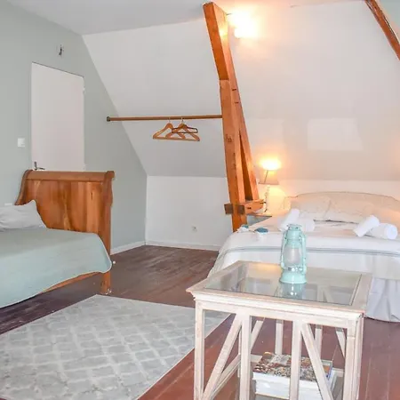 Les Trois Moulins - 10min Pont L'eveque - 10p Дом отдыха