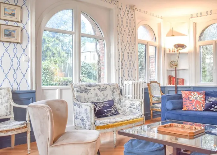 Les Trois Moulins - 10min Pont L'eveque - 10p