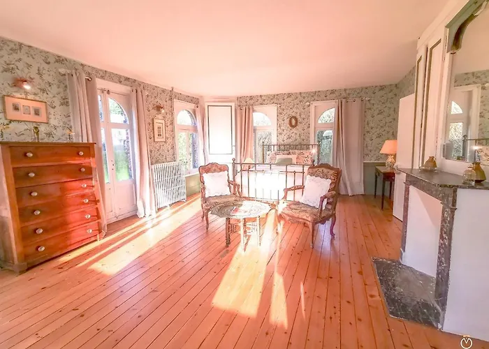 Les Trois Moulins - 10min Pont L'eveque - 10p